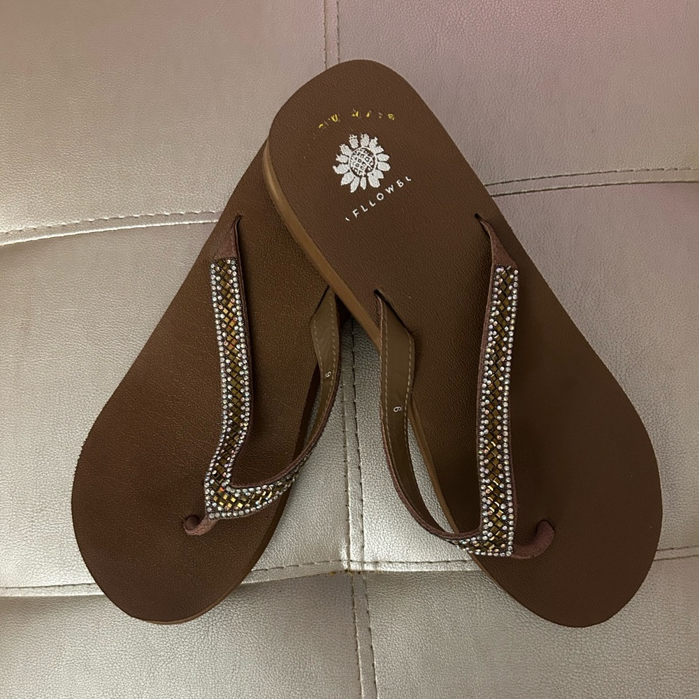Yellow Box Sz 9 Rhinestone Flip Flops